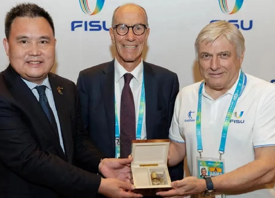 LEWIN乐玩·(集团)中文官网-首页