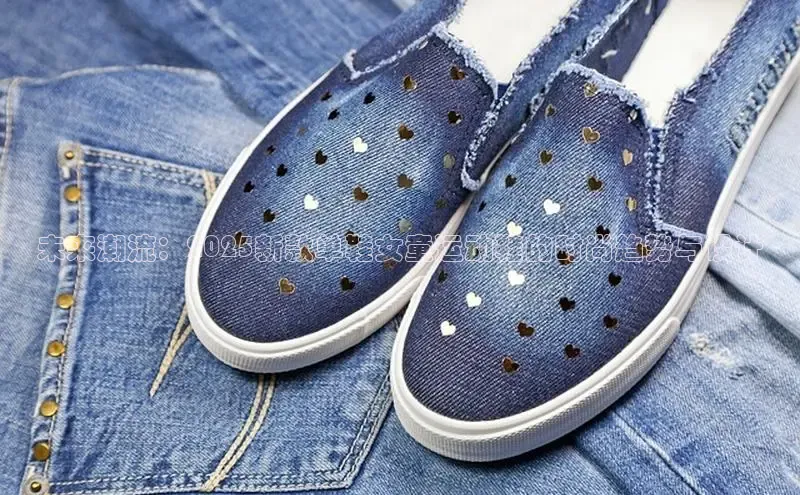 未来潮流：2025新款单鞋女童运动鞋的时尚趋势与设计