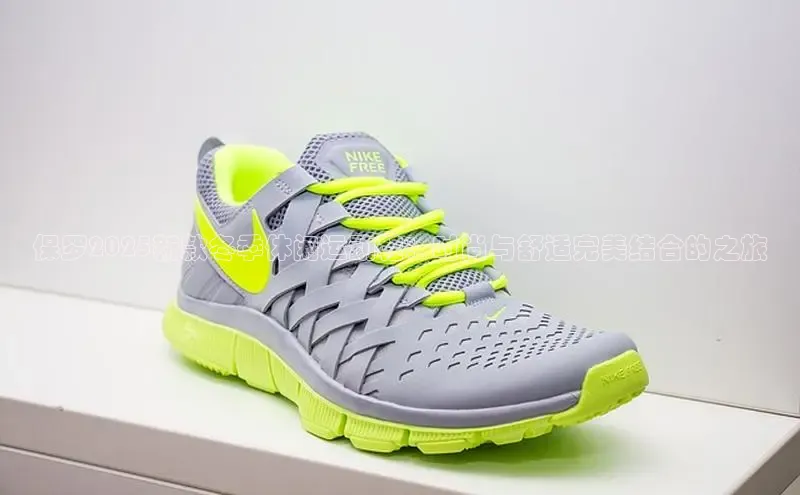 保罗2025新款冬季休闲运动鞋：时尚与舒适完美结合的之旅